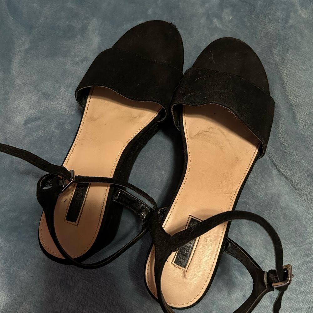 Forever 21 suede platform heels